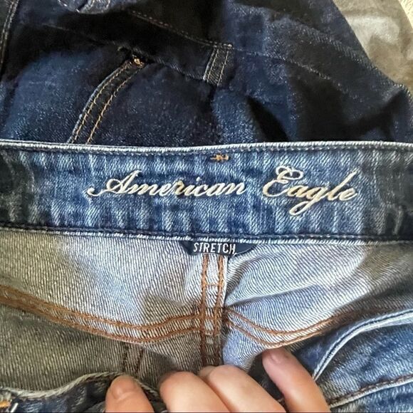 American Eagle stretch distressed patched jeans - Picture 6 of 8